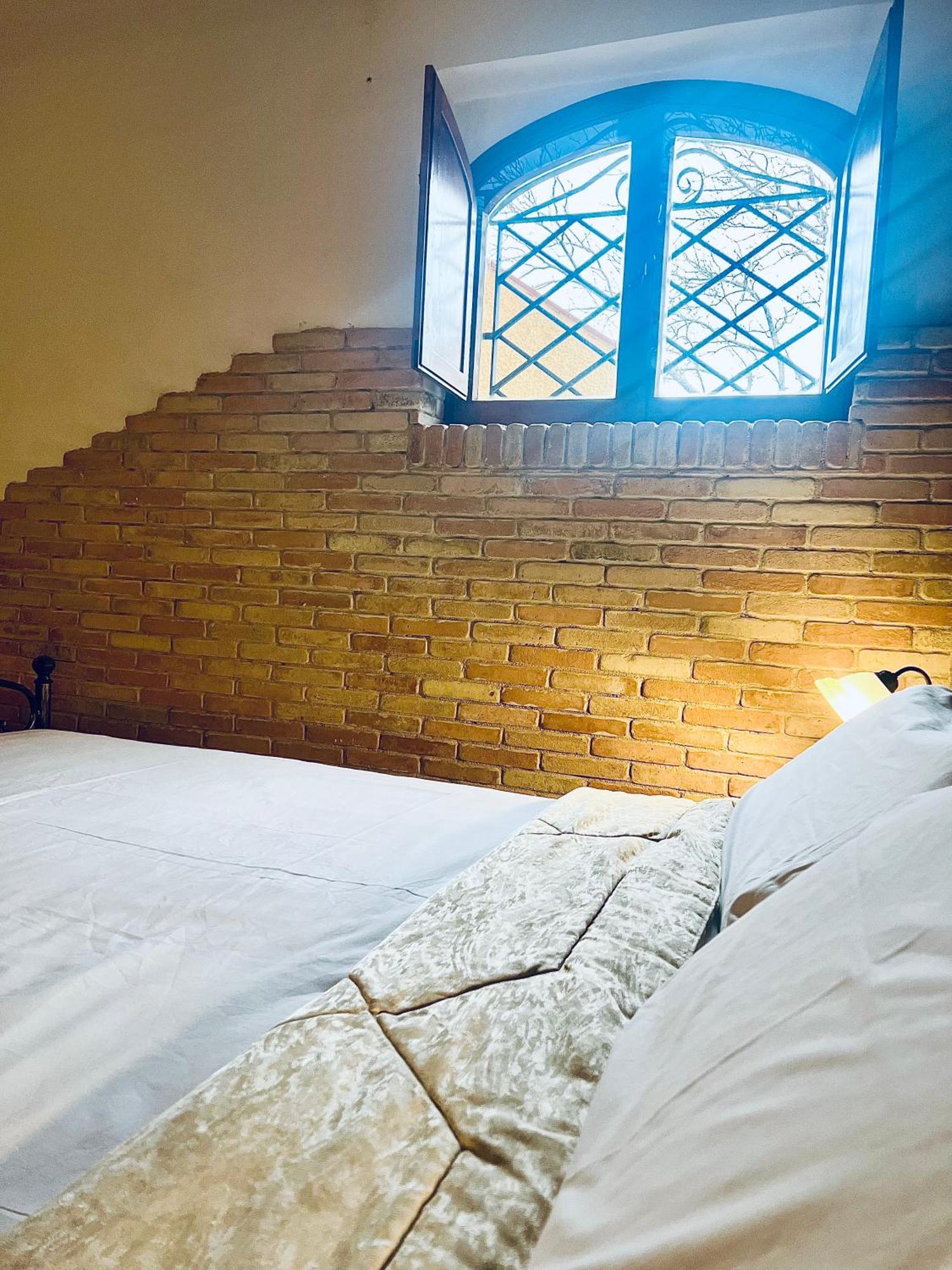 Villa Alberto スルモナ エクステリア 写真