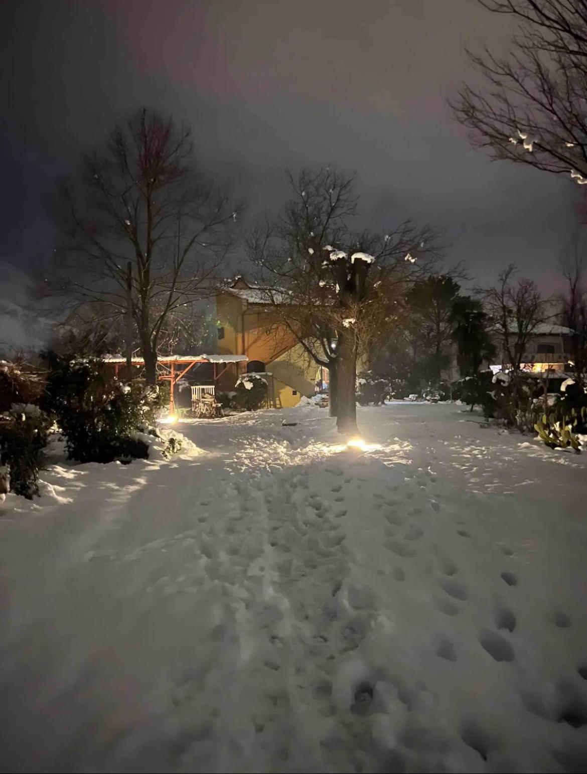 Villa Alberto スルモナ エクステリア 写真